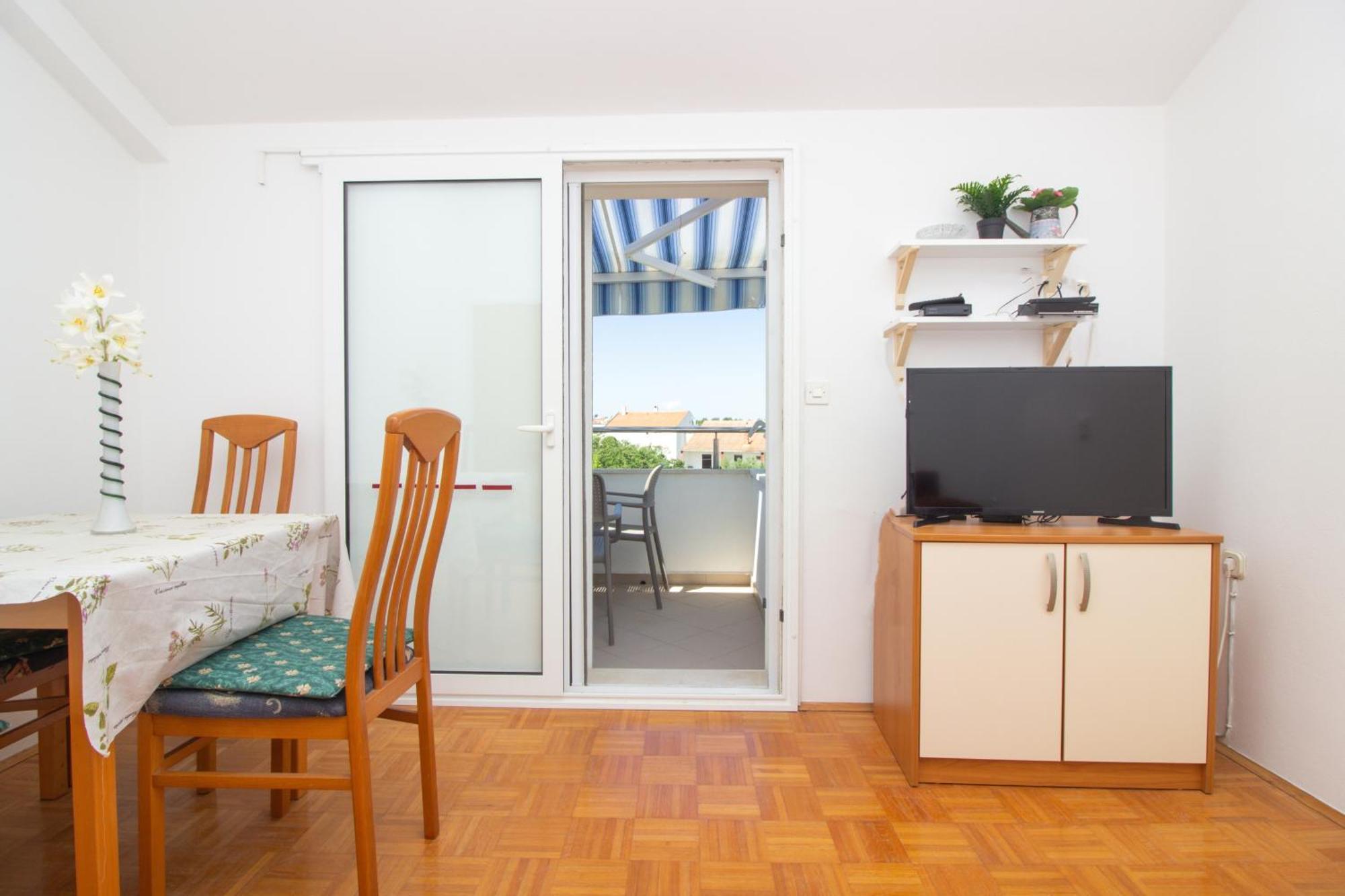 Apartments And Rooms With Parking Space Nin, Zadar - 5805 Room photo