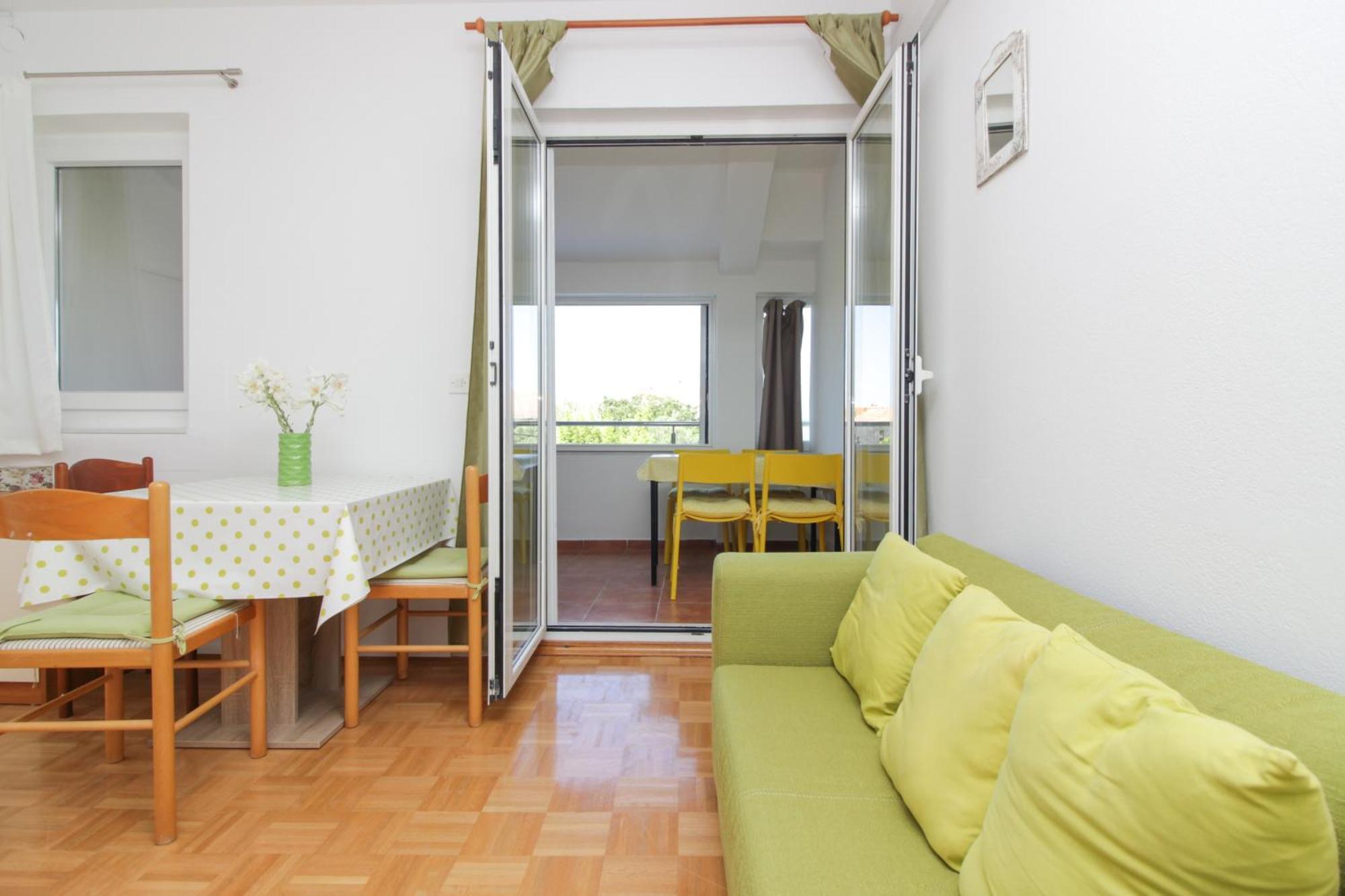 Apartments And Rooms With Parking Space Nin, Zadar - 5805 Exterior photo
